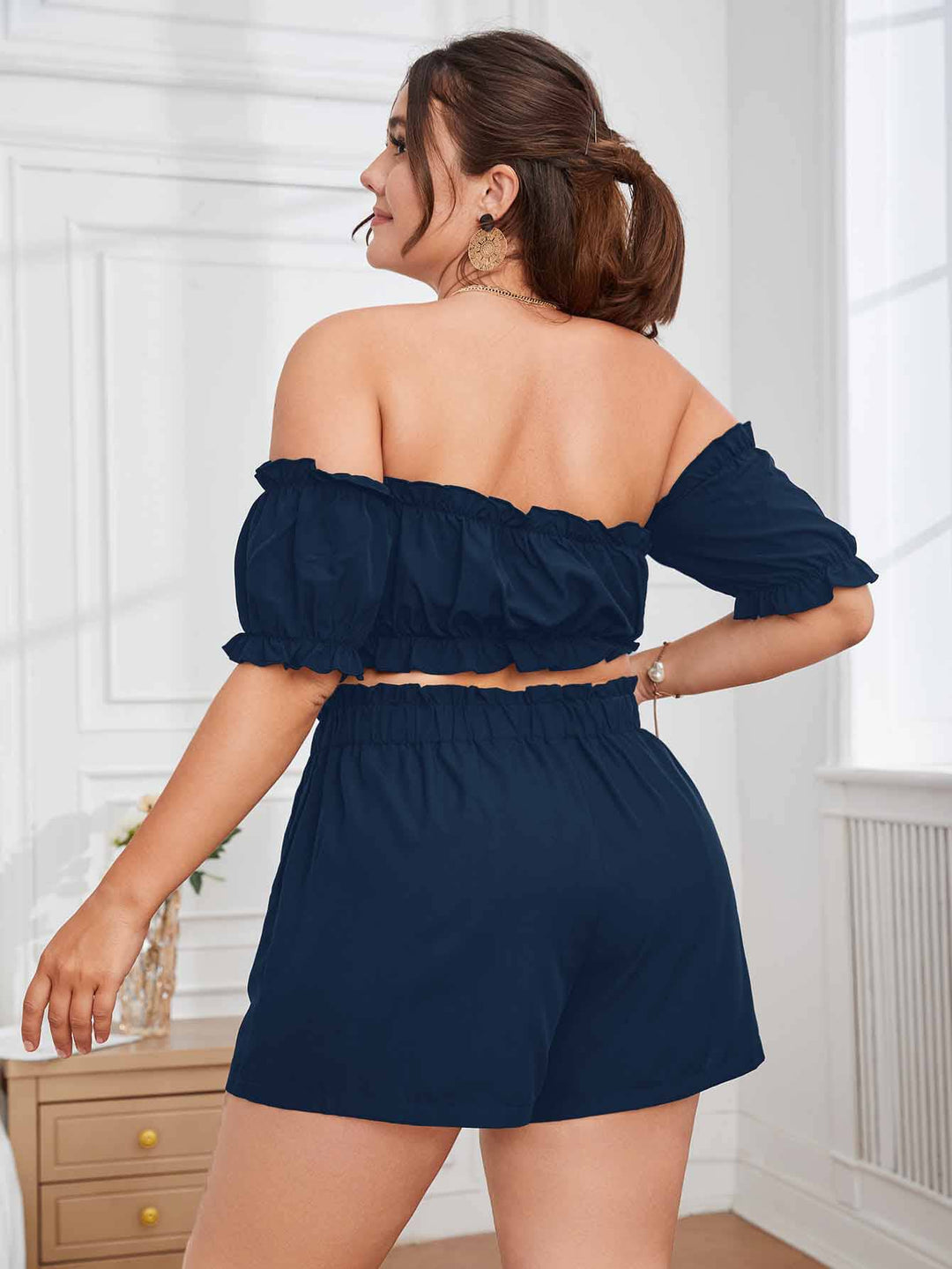 Conjunto de blusa con volantes y pantalones cortos para mujer