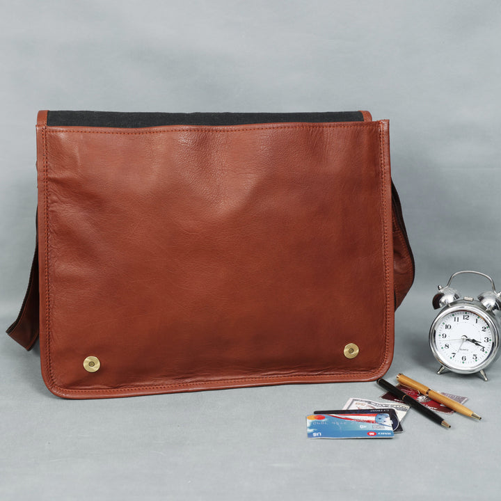 Bolsa mensajero Summit de cuero hecha a mano para hombre