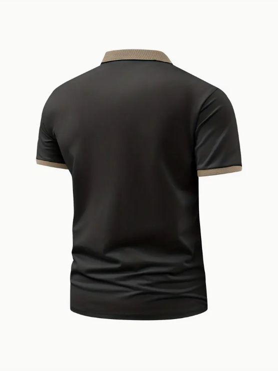 Camisa clásica de hombre de manga corta entallada con solapa.