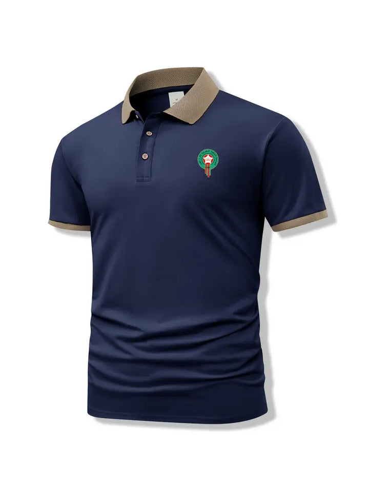 Camisa clásica de hombre de manga corta entallada con solapa.