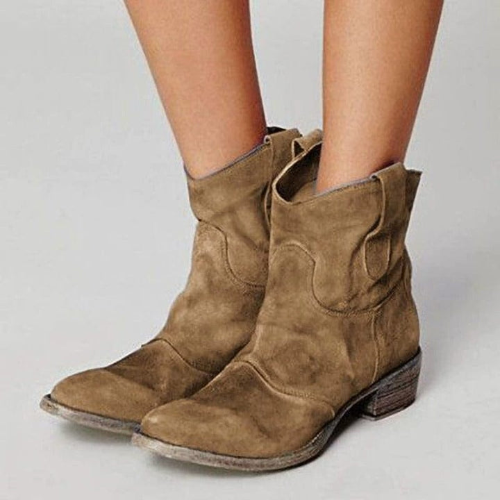 Lyla Ridge Botas Vaqueras de Gamuza