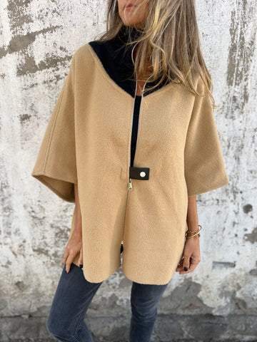 Alessia | Chaqueta con Cremallera Lateral y Cuello Alto