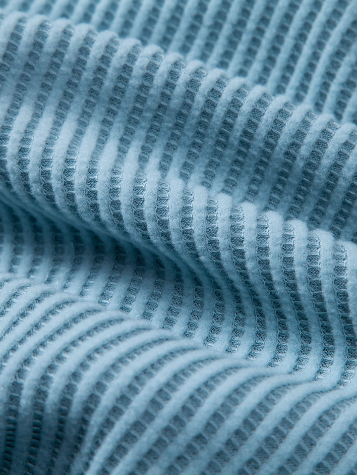Camisa de Waffle con Botones y Pantalones de Waffle Tejidos con Cordón